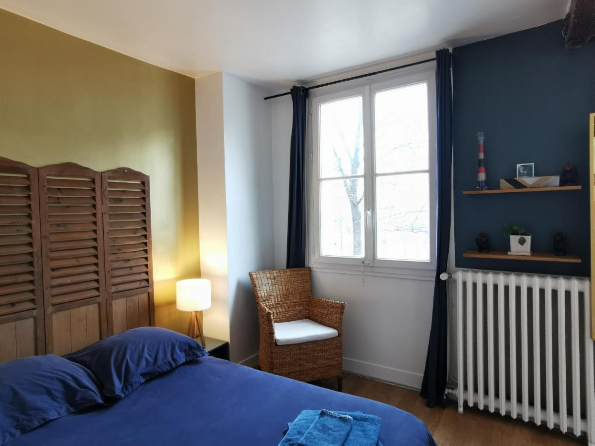& ! 3 Bedrooms, 2 Bathrooms Apartment *